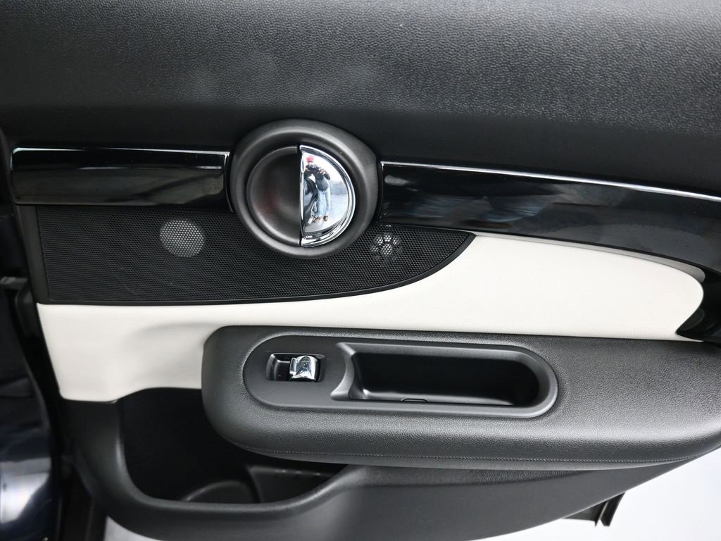 Used 2020 MINI Cooper Clubman S w/ Driver Assistance Package image 34