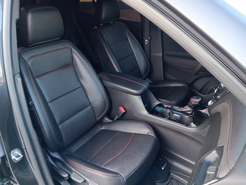 Used 2022 Chevrolet Equinox RS w/ RS Leather Package FWD image 37