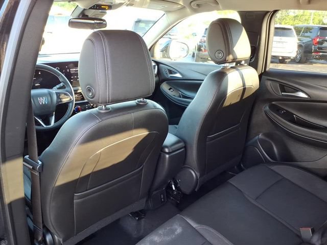 Used 2024 Buick Encore GX Preferred AWD/4WD image 16