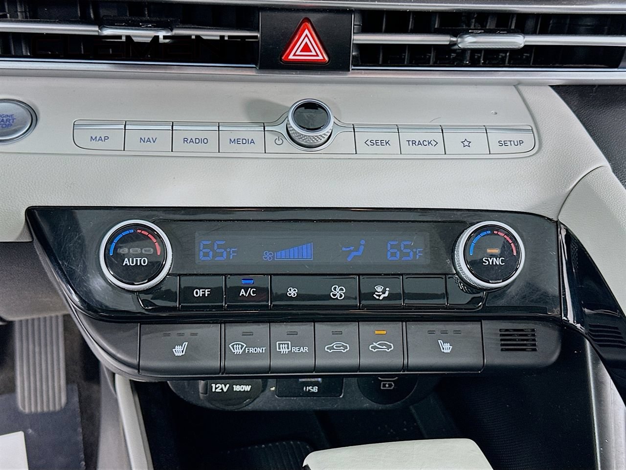 Used 2024 Hyundai Elantra Limited FWD image 22