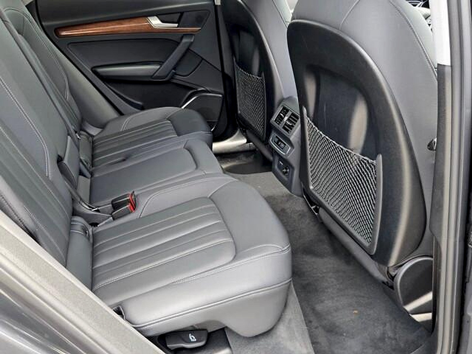 Used 2023 Audi Q5 2.0T Premium w/ Convenience Package AWD/4WD image 15