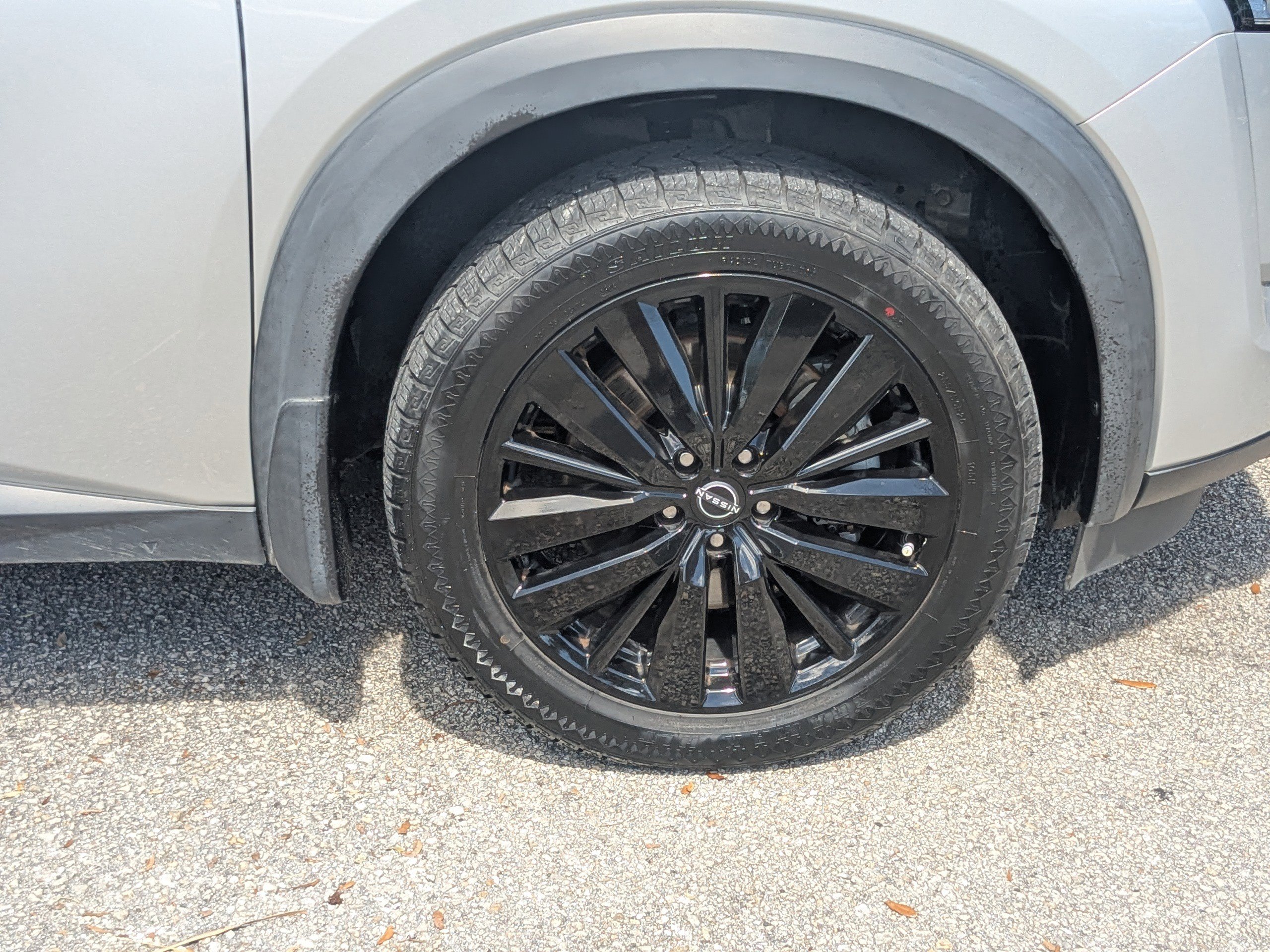 Used 2022 Nissan Pathfinder SL w/ SL Premium Package image 11