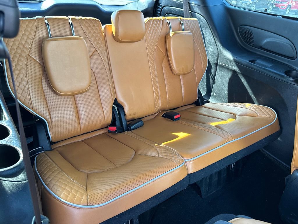 Used 2023 Chrysler Pacifica Pinnacle image 20