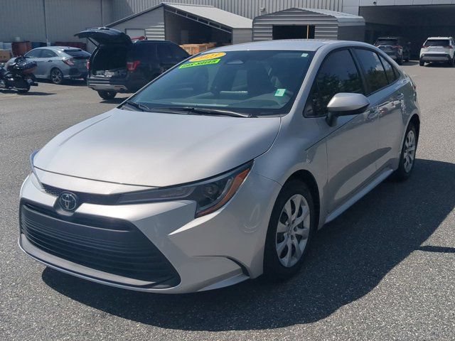 Used 2023 Toyota Corolla LE FWD image 8