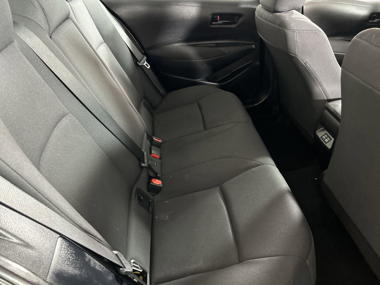 Used 2024 Toyota Corolla LE FWD image 24
