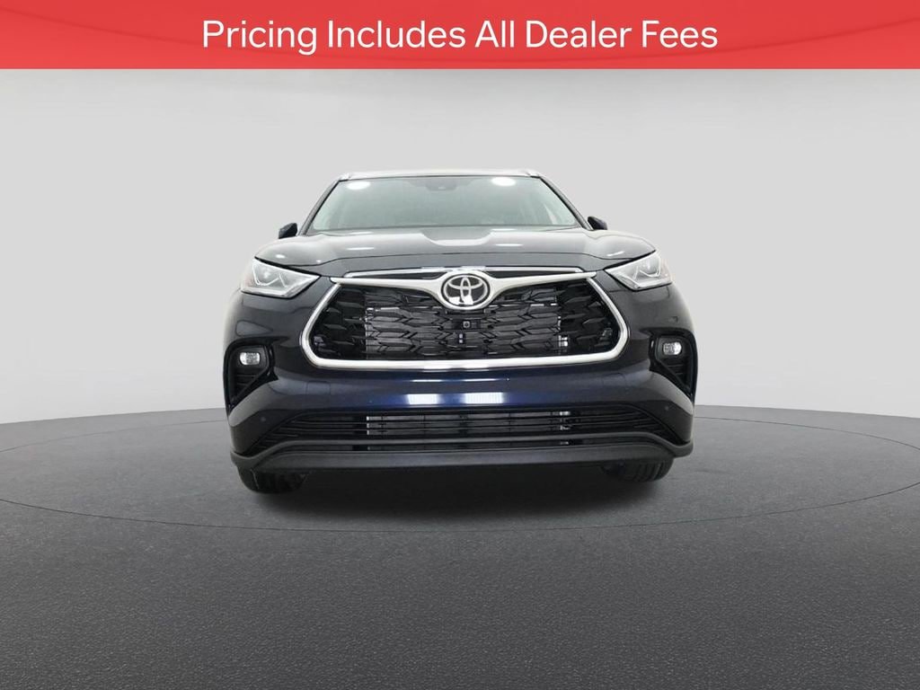 New 2026 Toyota Highlander Limited AWD/4WD image 32
