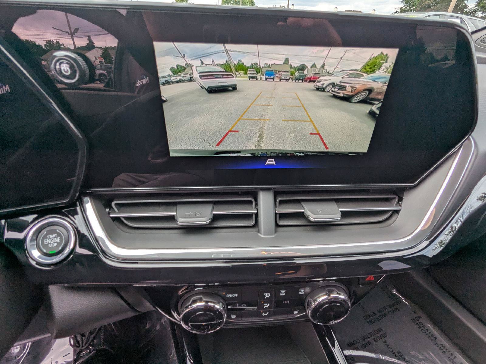 New 2026 Chevrolet Trax RS w/ Driver Confidence Package FWD image 35
