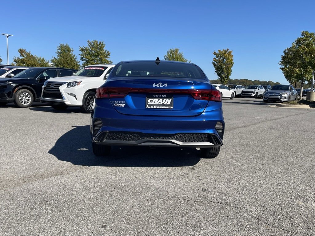 Used 2024 Kia Forte LXS w/ LXS Technology Package image 6