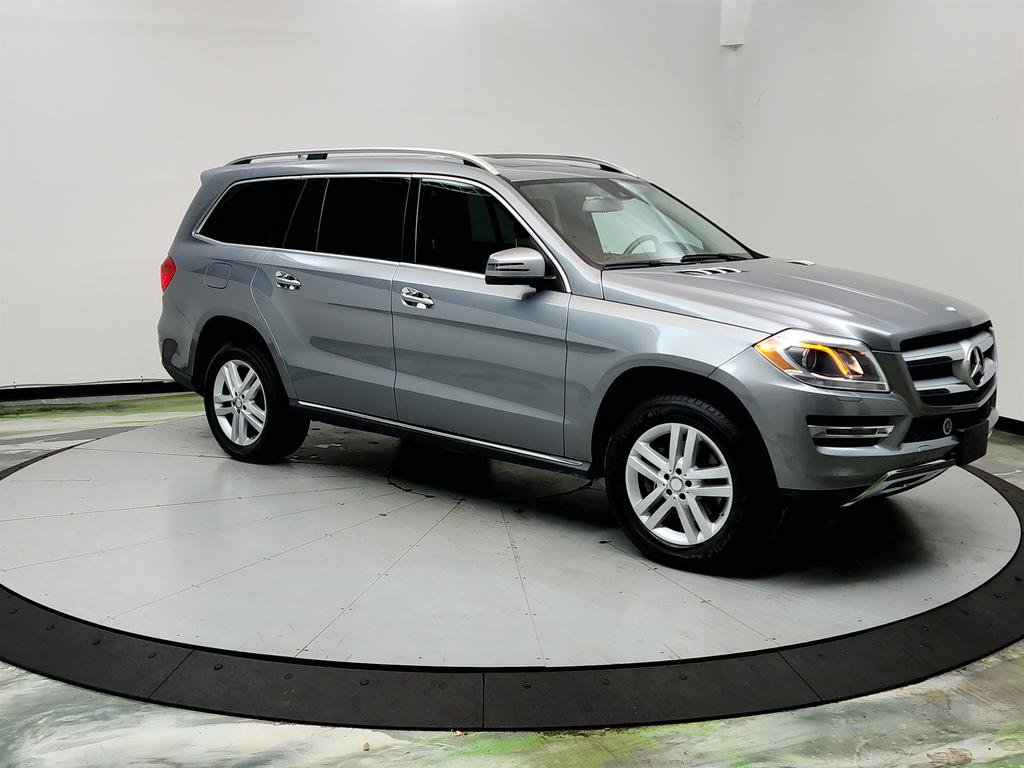 Used 2016 Mercedes-Benz GL 450 4MATIC image 3