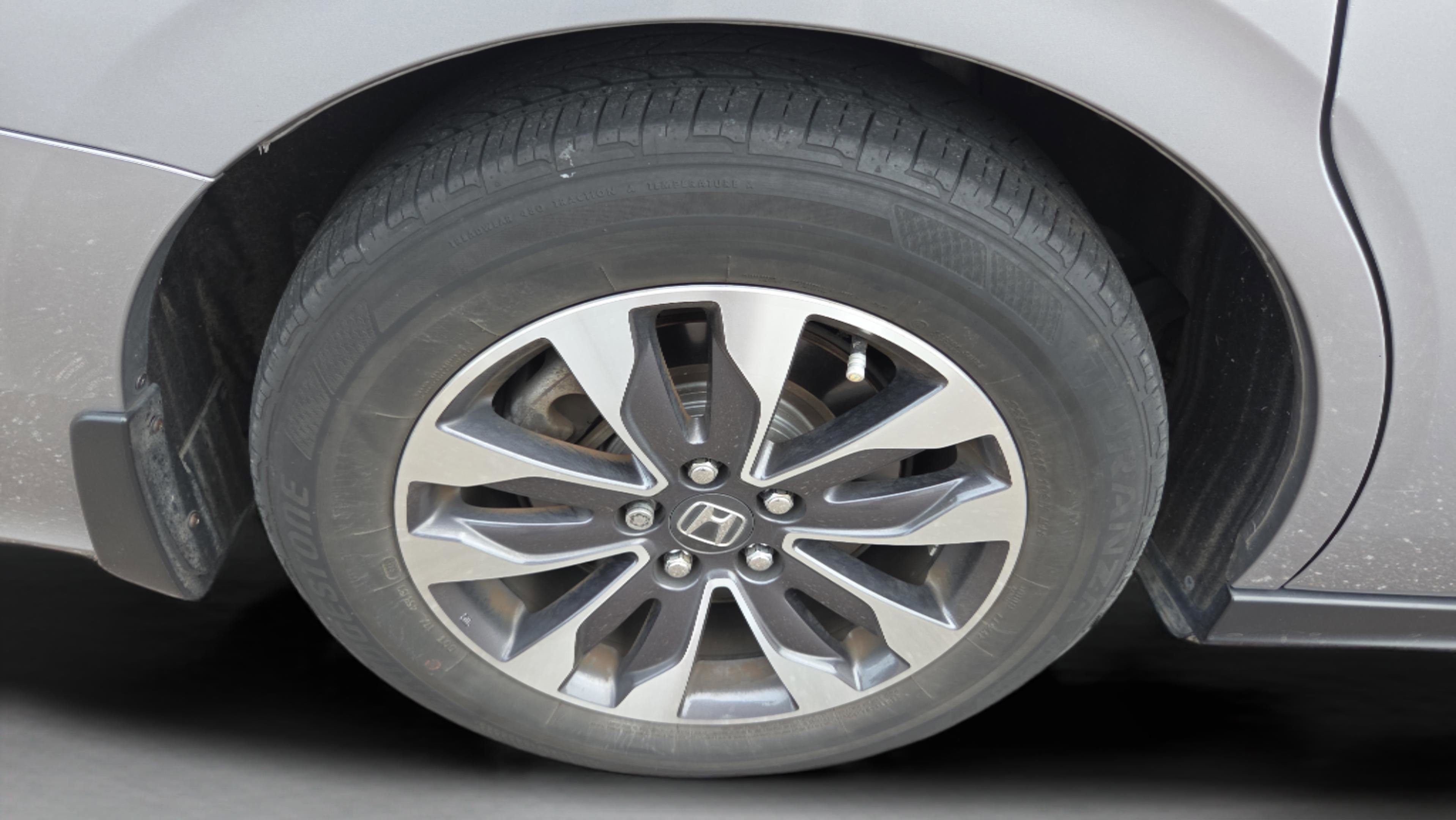 Certified 2024 Honda Odyssey EX-L image 33