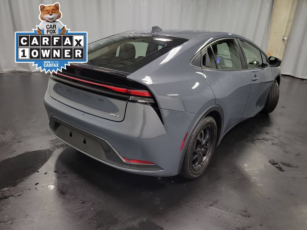 Used 2023 Toyota Prius LE FWD image 8