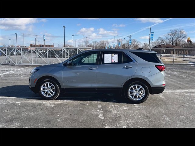 Certified 2024 Chevrolet Equinox LT w/ LPO, Floor Liner Package image 5