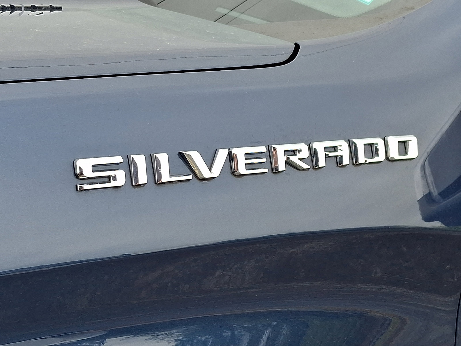 Used 2021 Chevrolet Silverado 1500 LTZ w/ Technology Package AWD/4WD image 34