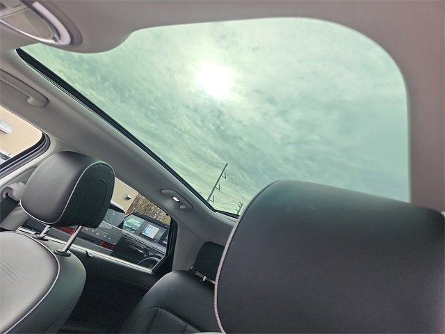 Certified 2023 Hyundai Ioniq 5 Limited w/ Cargo Package image 21