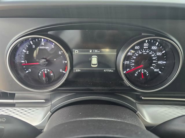 Used 2024 Kia Carnival LX FWD image 34