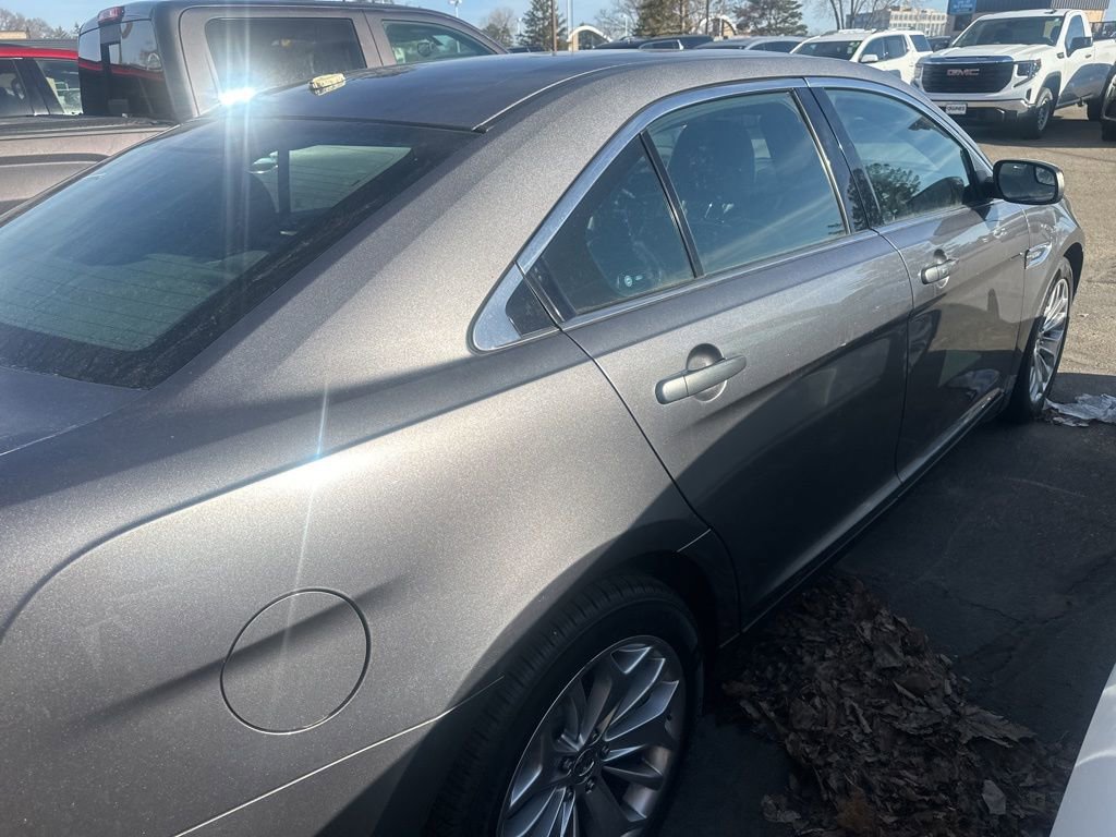 Used 2014 Ford Taurus Limited image 13