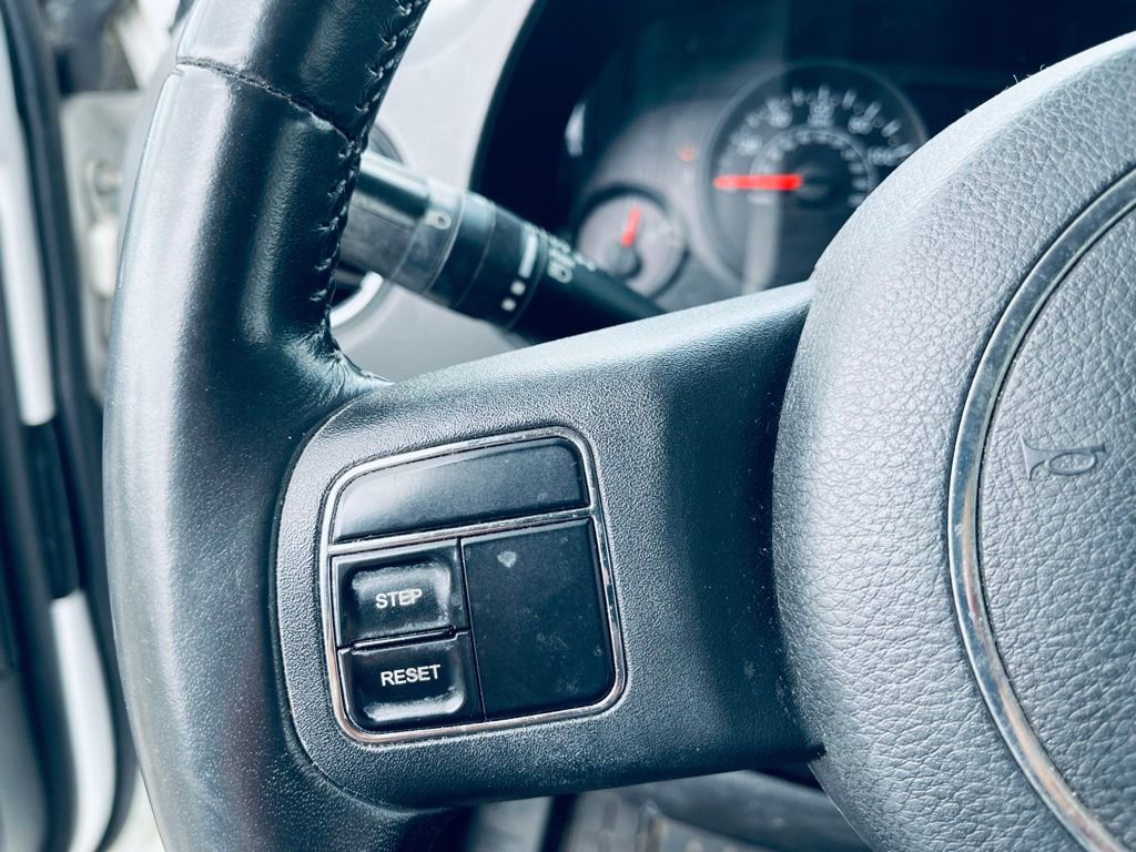 Used 2011 Jeep Patriot Sport AWD/4WD image 14