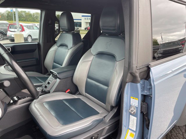 Used 2023 Ford Bronco Outer Banks w/ Sasquatch Package AWD/4WD image 25