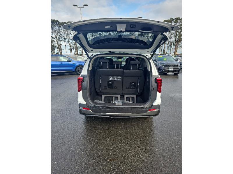New 2025 Kia Carnival SX Prestige image 19