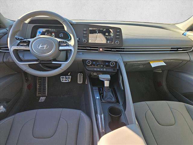 New 2025 Hyundai Elantra Sport image 14