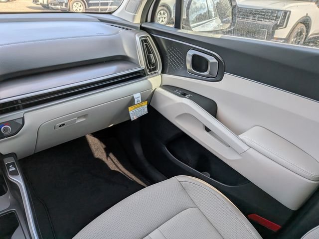 New 2026 Kia Sorento S FWD image 19