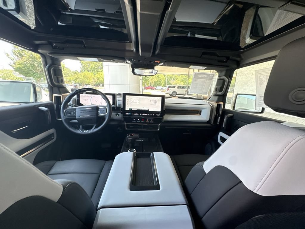 Certified 2025 GMC Hummer EV 3X AWD/4WD image 21