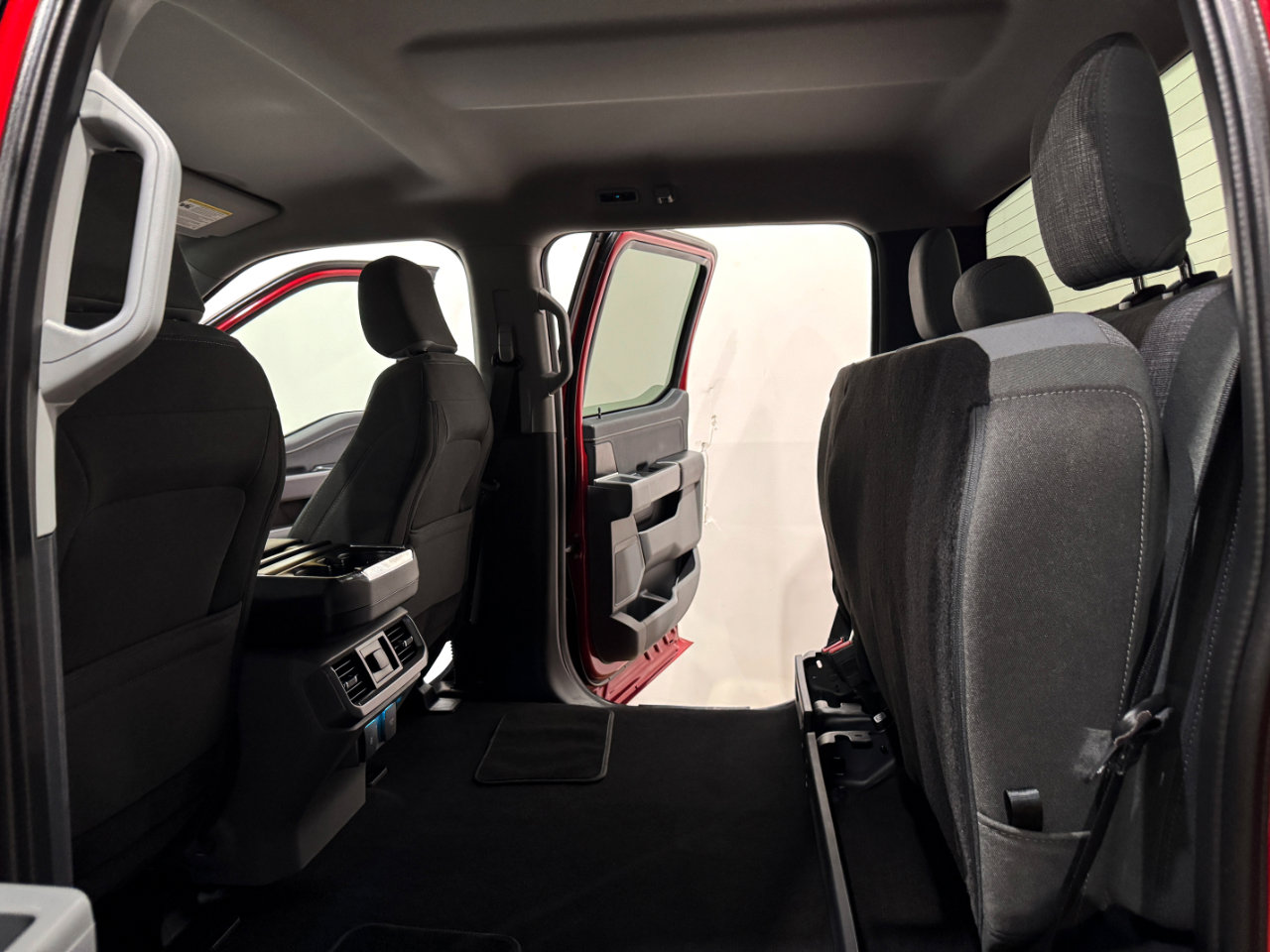 Used 2023 Ford F150 Lightning XLT image 19