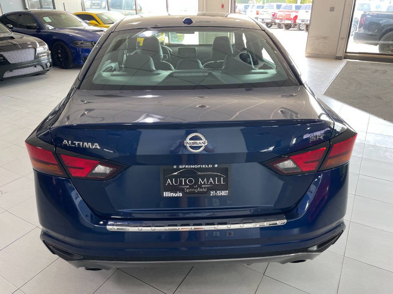 Used 2022 Nissan Altima 2.5 SR FWD image 6