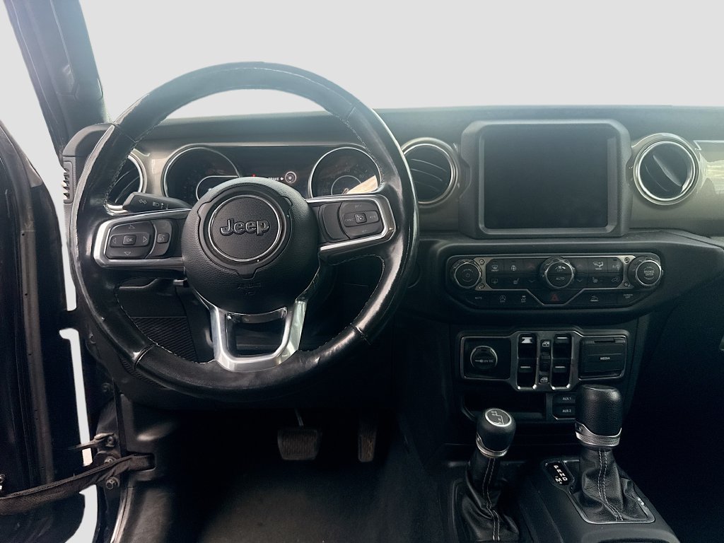 Certified 2022 Jeep Wrangler Unlimited Sahara w/ Cold Weather Group AWD/4WD image 23