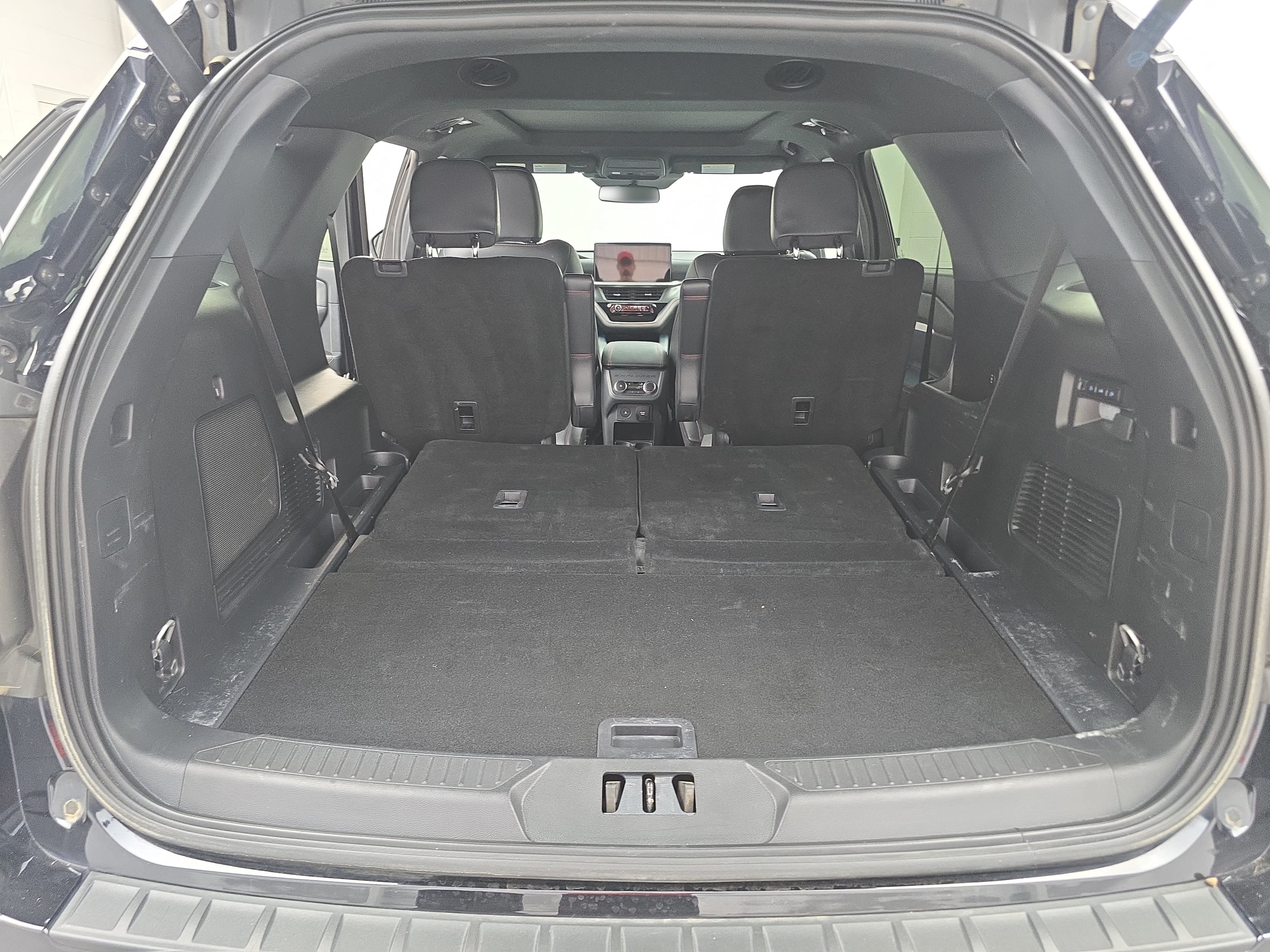 Used 2026 Ford Explorer ST w/ Sun And Sound Package AWD/4WD image 13