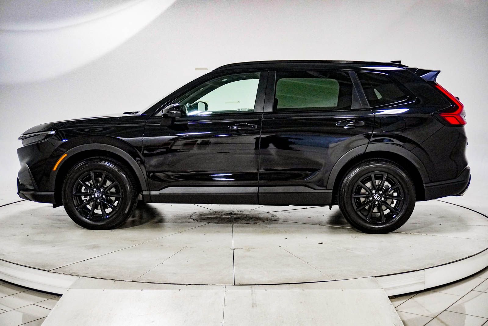 Certified 2026 Honda CR-V Sport image 5