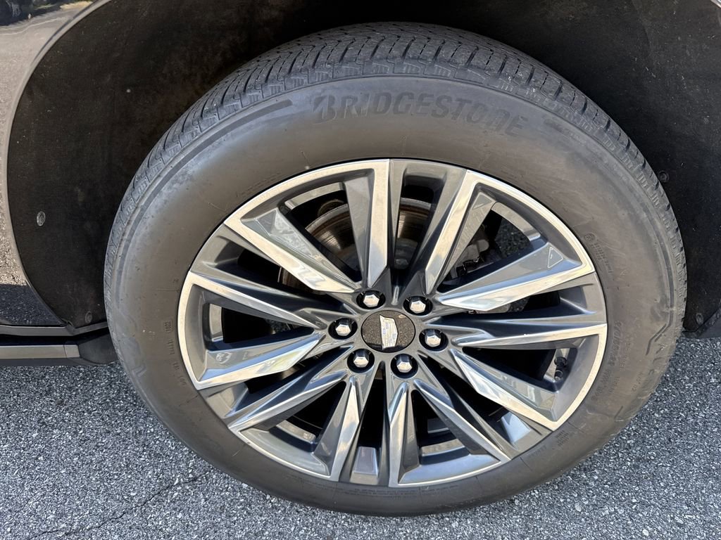 Used 2022 Cadillac Escalade ESV Sport w/ Touring Package image 19