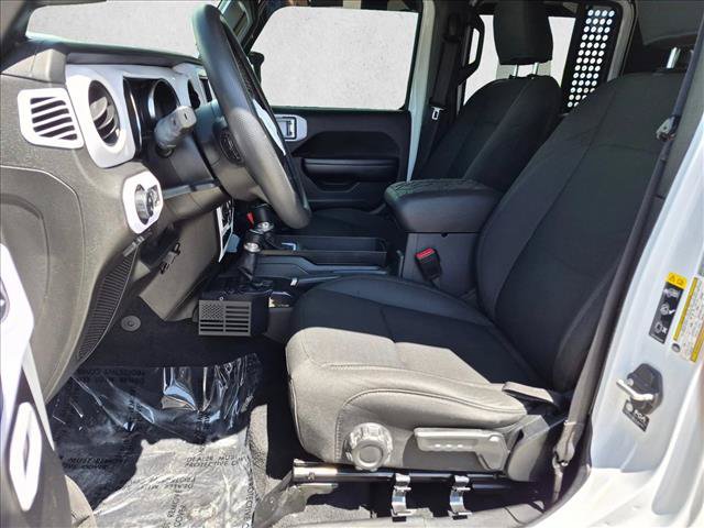 Used 2021 Jeep Gladiator Sport AWD/4WD image 15