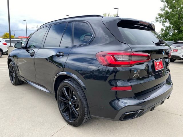 Used 2020 BMW X5 M50i w/ Executive Package AWD/4WD image 3