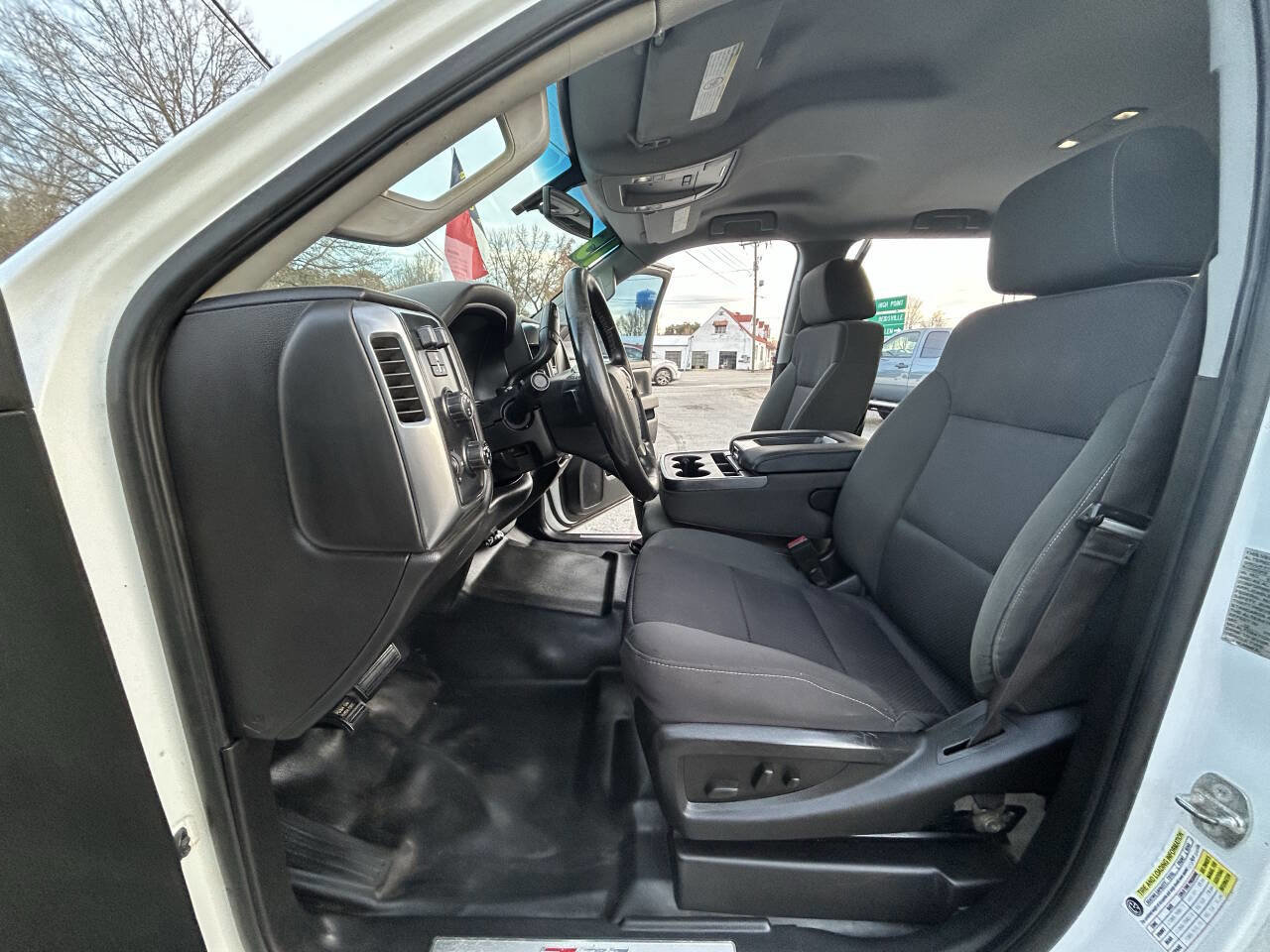 Used 2015 Chevrolet Silverado 2500 LT w/ Z71 Package, Off-Road image 18