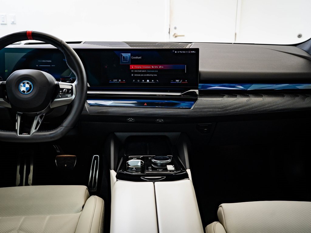 Used 2024 BMW i5 M60 w/ Premium Package image 35