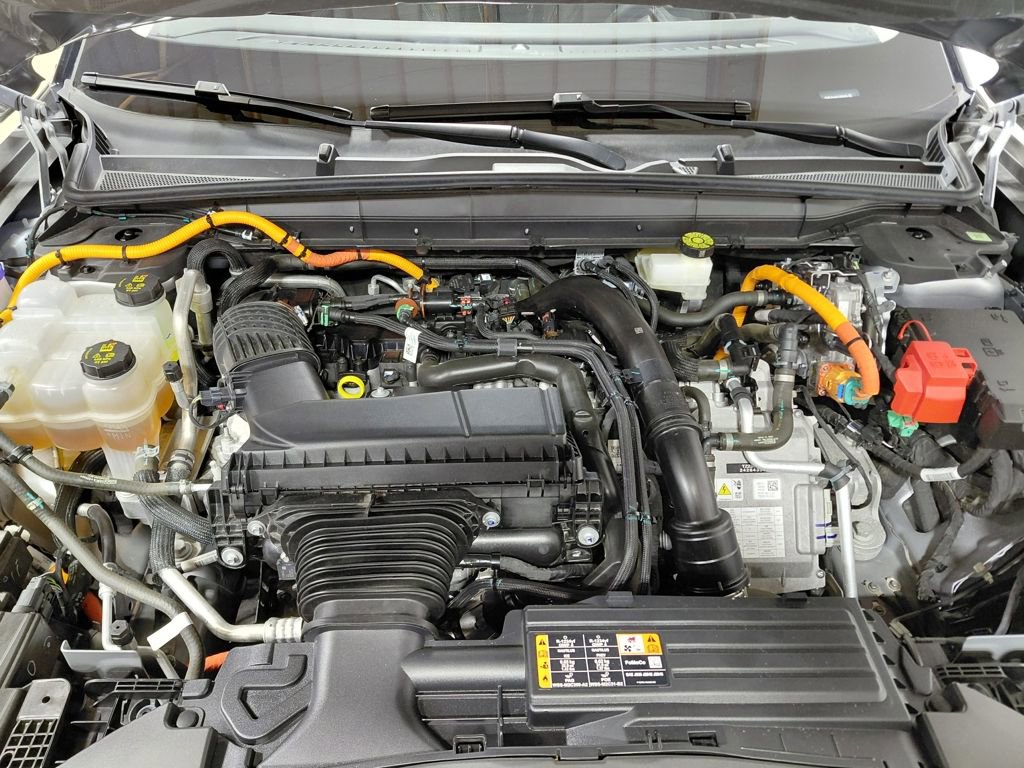 Used 2025 Lincoln Nautilus Premier image 11