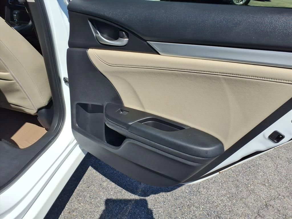 Used 2019 Honda Civic EX-L image 13