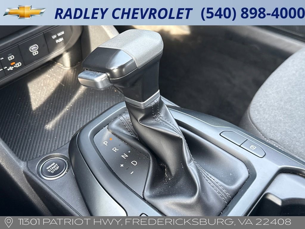 Used 2025 Kia K4 LXS image 11