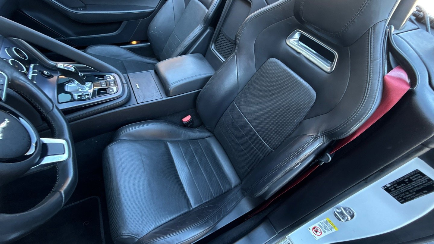 Used 2020 Jaguar F-TYPE Convertible image 11