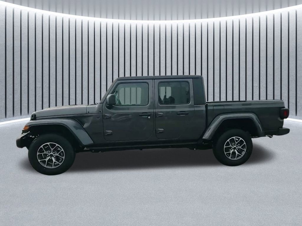 New 2026 Jeep Gladiator Sport AWD/4WD image 18