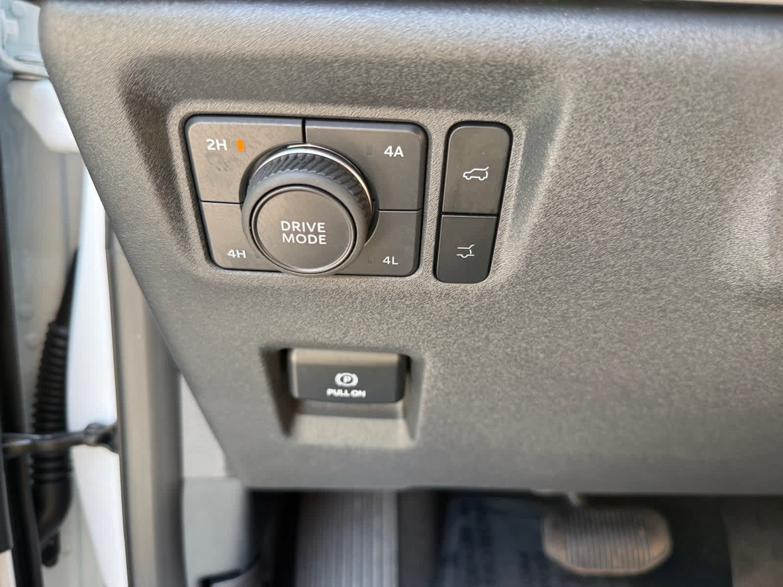 Used 2025 Ford Expedition Max Platinum AWD/4WD image 25