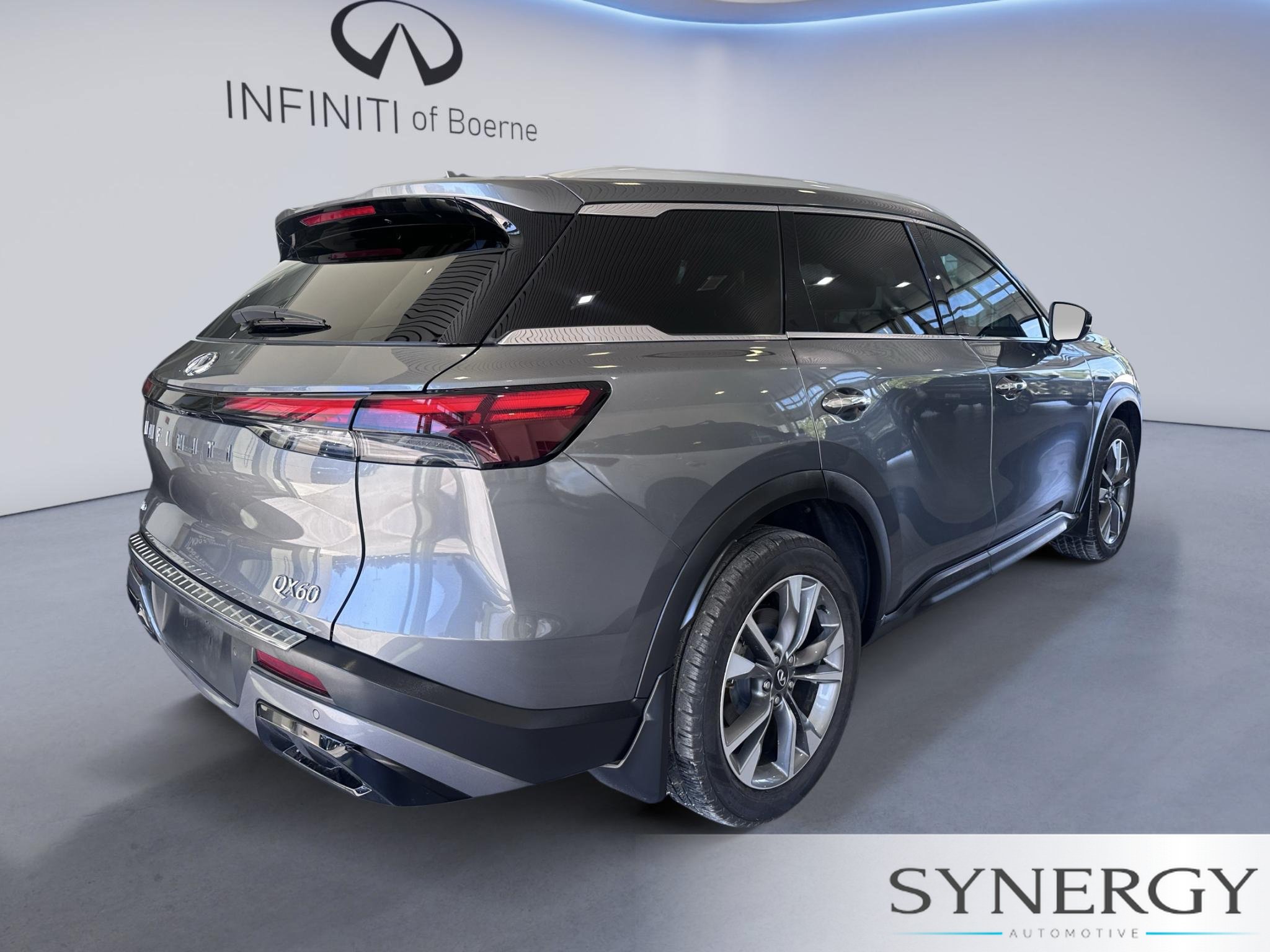 Certified 2023 INFINITI QX60 Luxe w/ Performance Audio Package AWD/4WD image 6