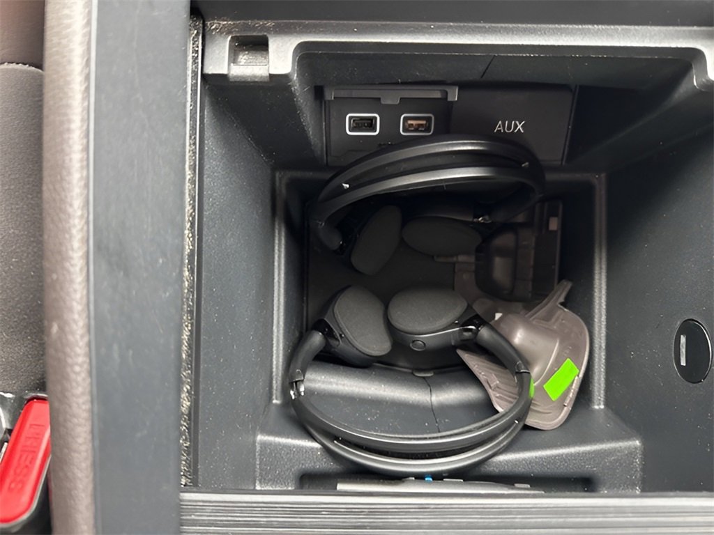 Used 2020 Honda Odyssey Elite image 34