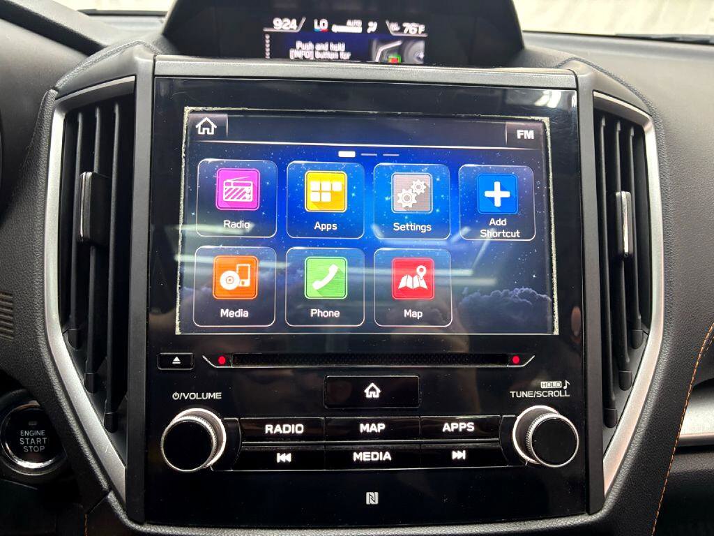 Used 2018 Subaru Crosstrek 2.0i Limited image 20