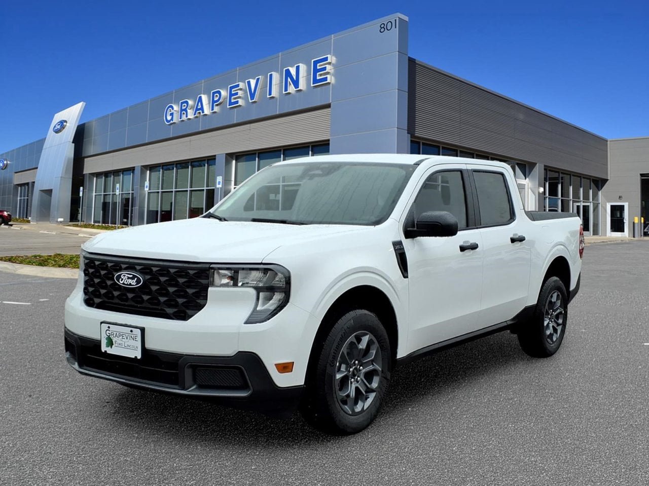 New 2026 Ford Maverick XLT FWD image 1