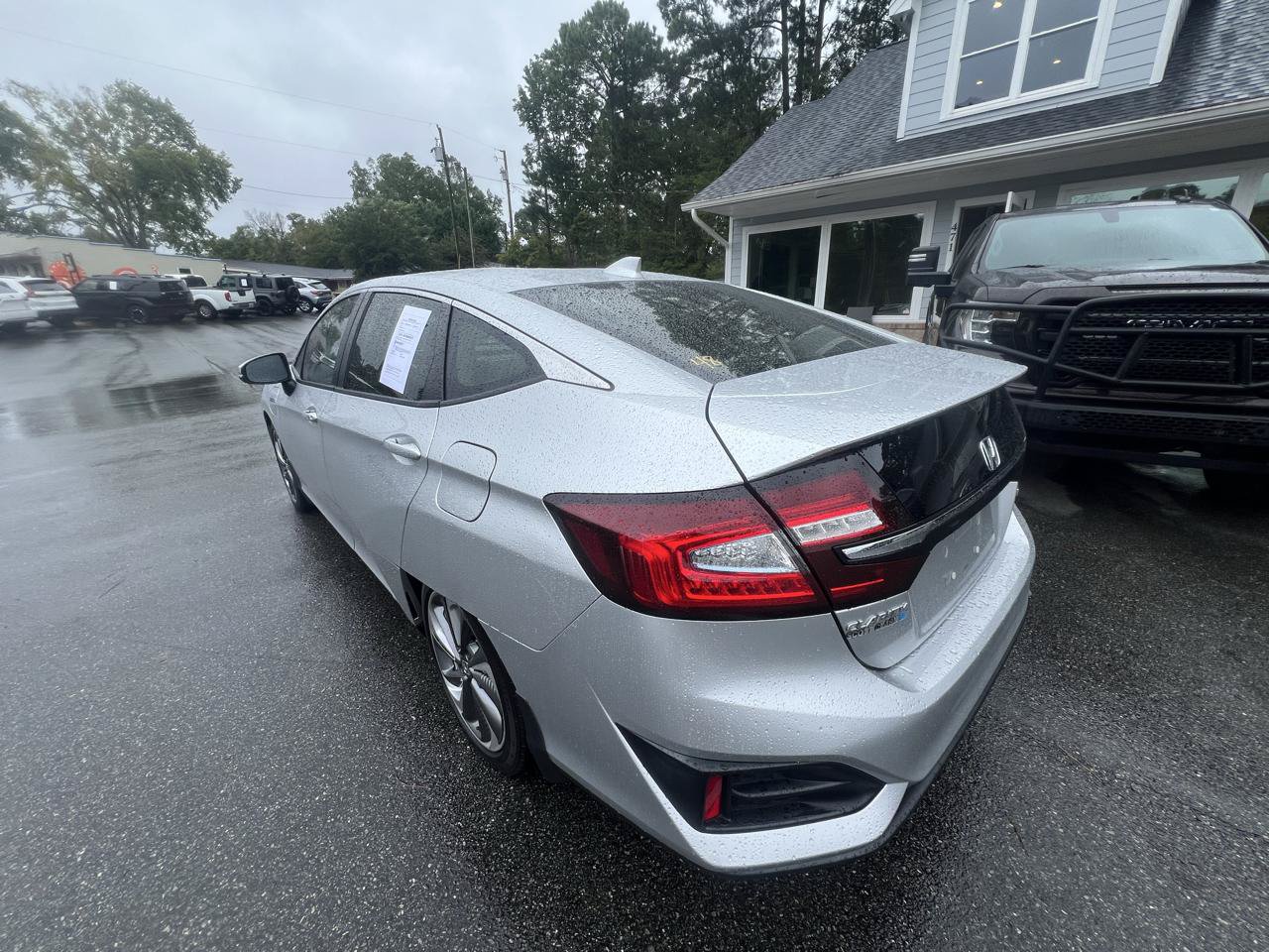Used 2018 Honda Clarity Plug-In Hybrid image 3