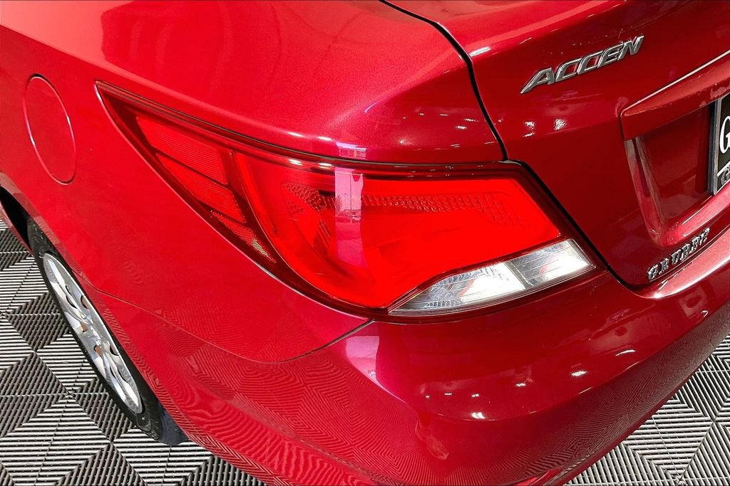 Used 2017 Hyundai Accent SE image 39