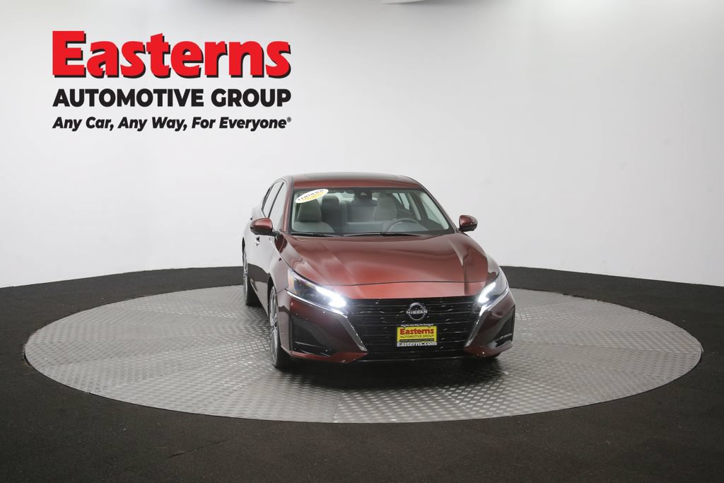 Used 2024 Nissan Altima 2.5 SL AWD/4WD image 55