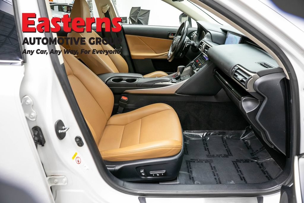 Used 2018 Lexus IS 300 AWD w/ Comfort Package image 24
